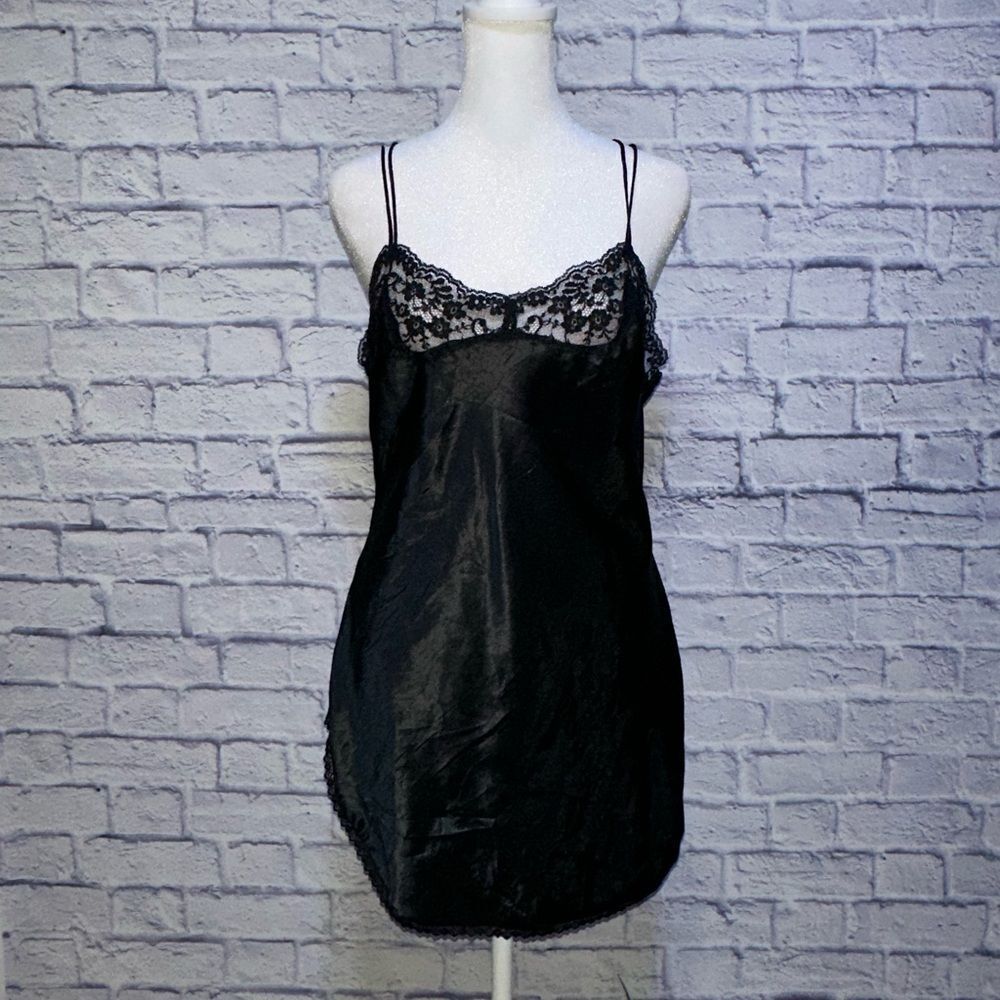 Vintage gold label Victoria’s Secret nightgown babydoll lingerie